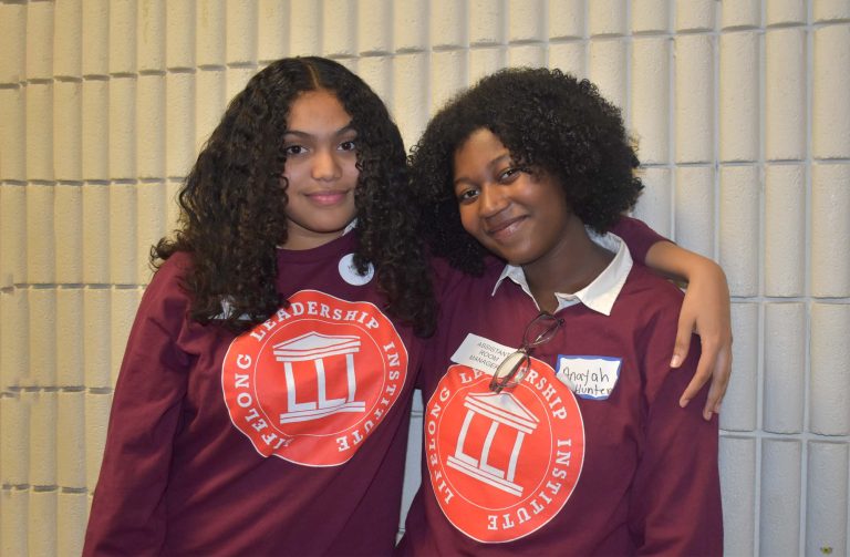 C22s Anaya and Anayah